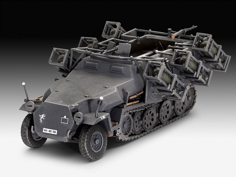 Sd.Kfz. 251/1 Ausf. C + Wurfr.40 - fot. 2
