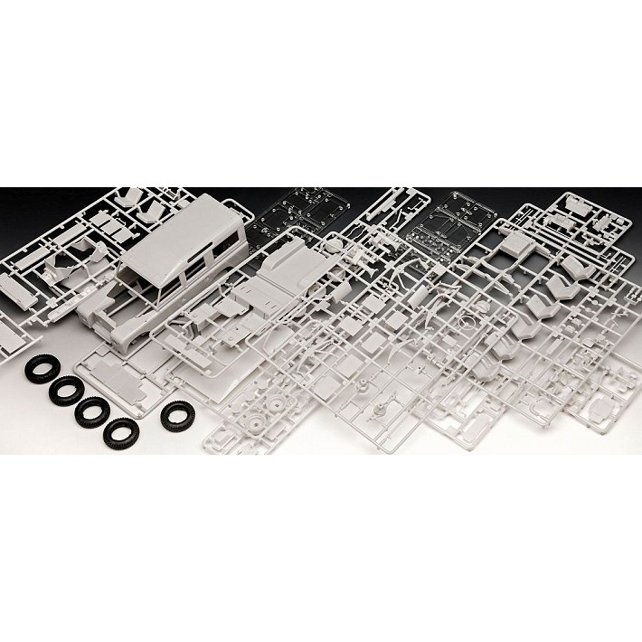 Land Rover Series III LWB 109 Station Wagon - fot. 7