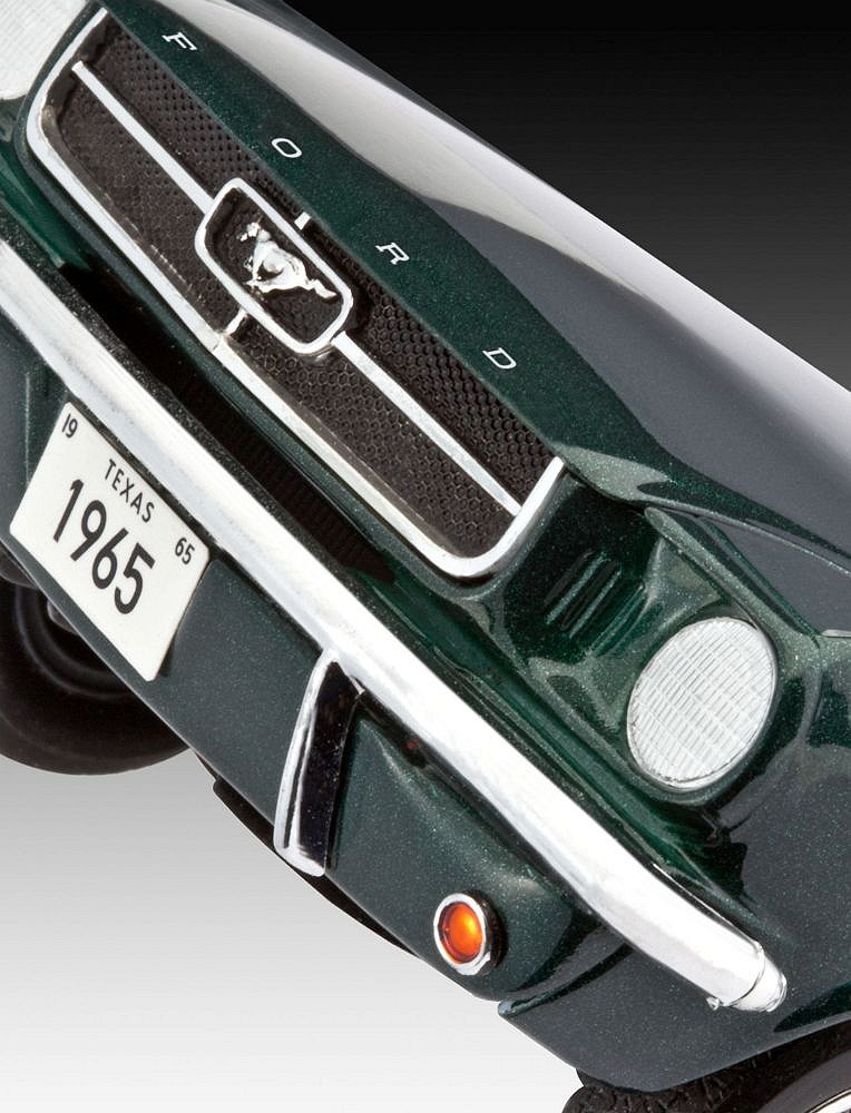 Ford Mustang 1965 2+2 Fastback - fot. 5