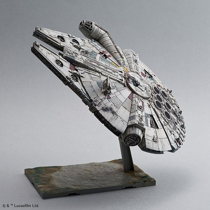Millennium Falcon Bandai - fot. 2