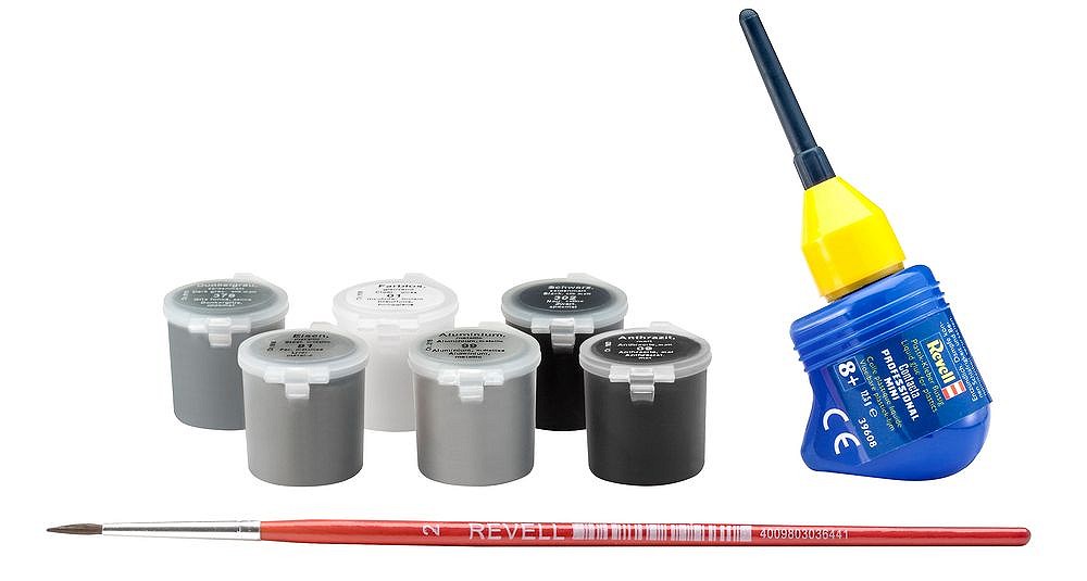 BMW Z8 James Bond 007 -The World Is Not Enough - fot. 9