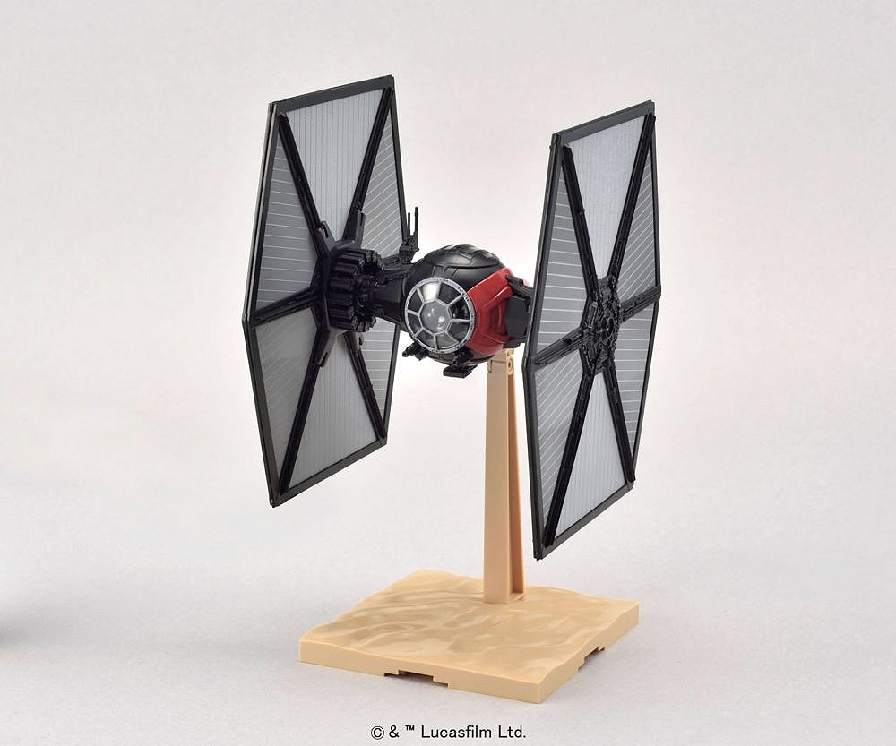 First Order Special Forces Tie Fighter (Bandai) - fot. 2