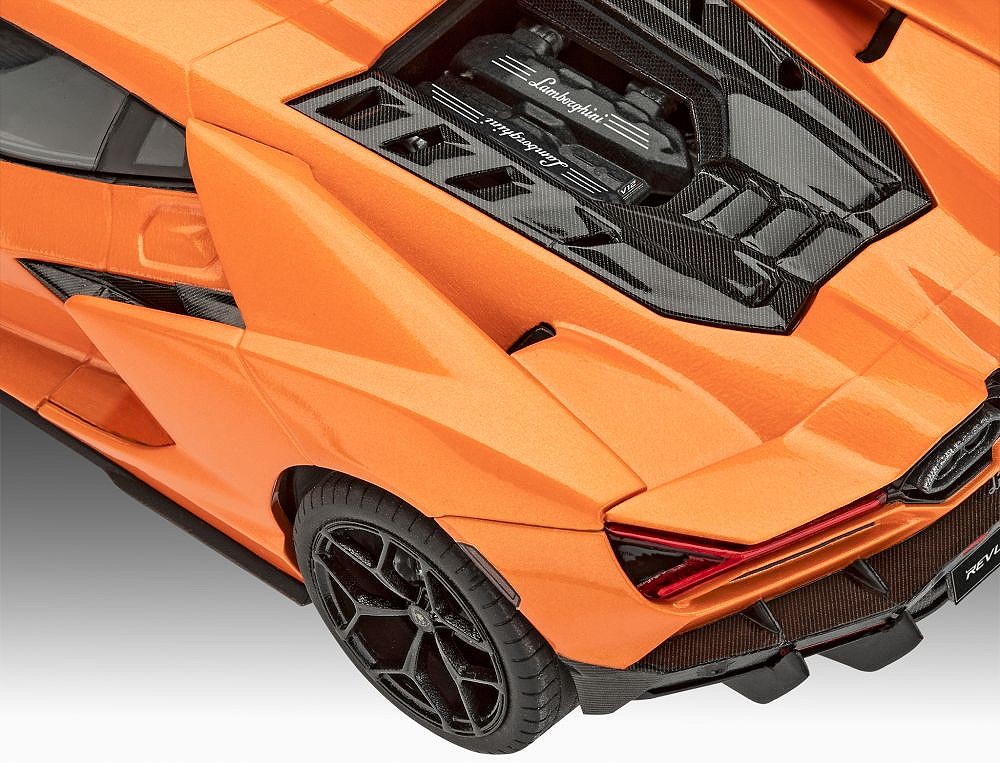 Lamborghini Revuelto - fot. 4