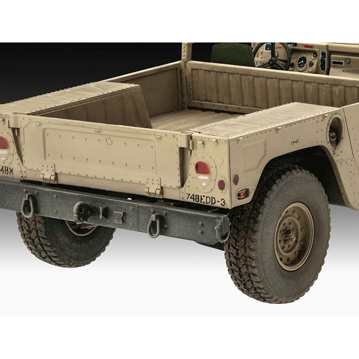 HMMWV M1097A2 - fot. 4