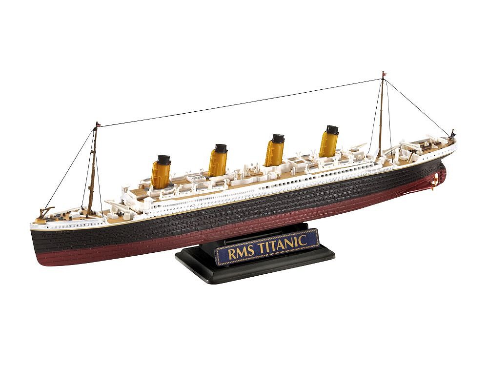 R.M.S. Titanic 2 Modele - uszkodzone pudełko - fot. 4