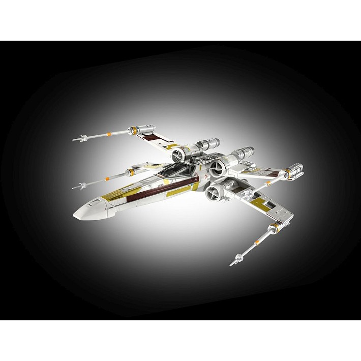 Carson Teva's X-Wing Fighter: The Mandalorian - fot. 2